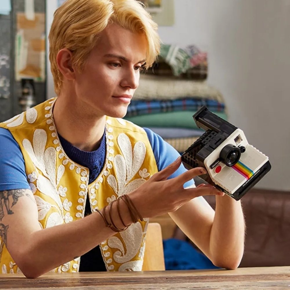 💥BUY 2 GET 1 FREE  LEGO  Polaroid OneStep SX-70 Camera, Retail Price$79. - Picture 6 of 16